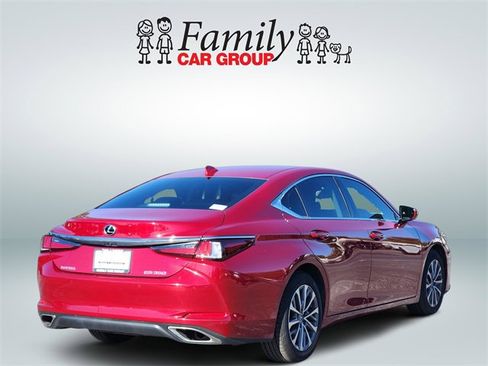 Used 2022 Lexus ES 350 w/ Premium Package image 4