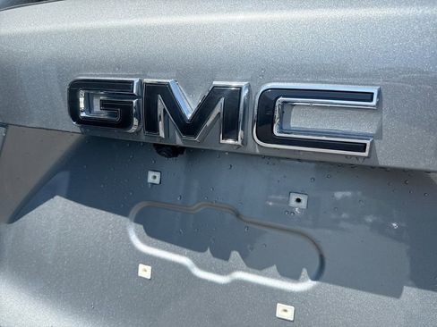 New 2026 GMC Terrain Elevation w/ Elevation Premium Package AWD/4WD image 27