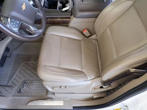 Used 2020 Chevrolet Tahoe LT RWD image 44