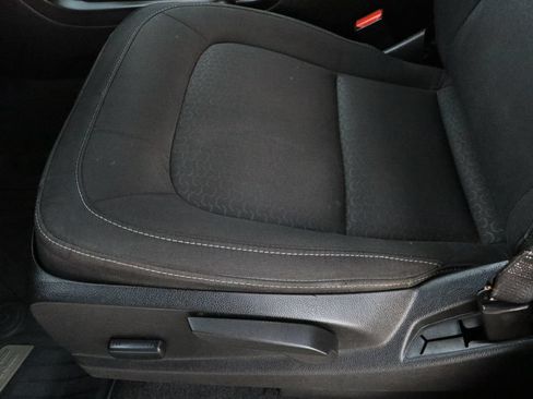 Used 2020 GMC Canyon SLE w/ Elevation Edition RWD image 20