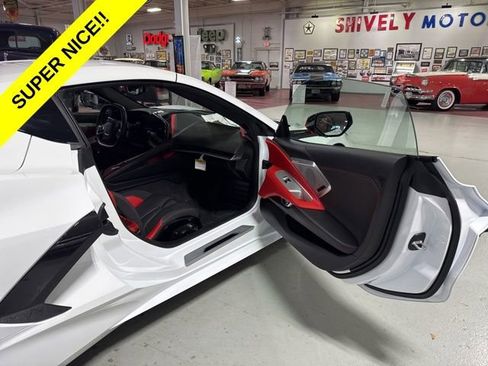 Used 2026 Chevrolet Corvette Stingray Preferred Cpe w/ Z51 Performance Package RWD image 28