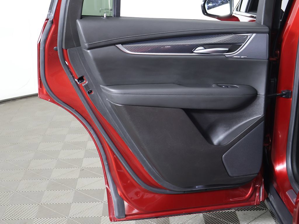 Used 2024 Cadillac XT6 Sport w/ LPO, Floor Liner Package AWD/4WD image 32