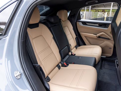 New 2026 Porsche Cayenne S AWD/4WD image 59