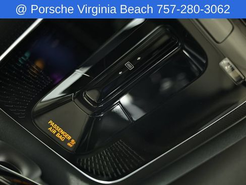 Used 2025 Mercedes-Benz GLC 300 4MATIC image 44