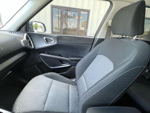 Used 2020 Kia Soul GT-Line image 24
