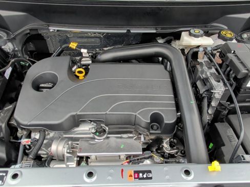 Used 2024 Chevrolet Equinox LS image 19