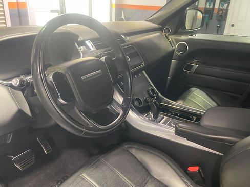 Used 2019 Land Rover Range Rover Sport HSE Dynamic AWD/4WD image 9