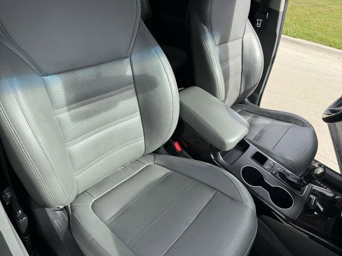 Used 2016 Kia Sorento EX FWD image 26