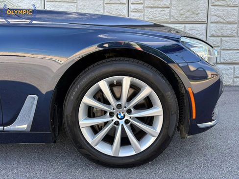 Used 2016 BMW 740i w/ Executive Package 2 image 13