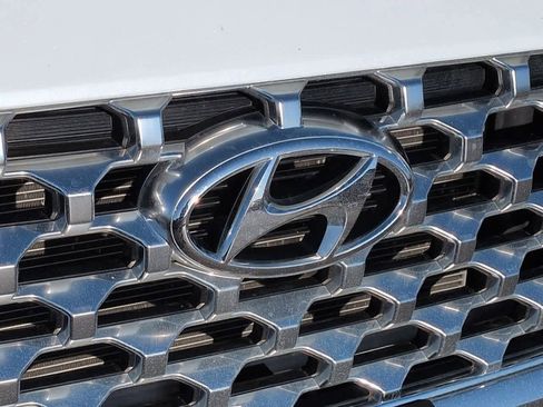 Used 2022 Hyundai Santa Fe SEL image 11