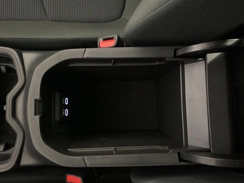 Used 2023 Toyota RAV4 LE image 21