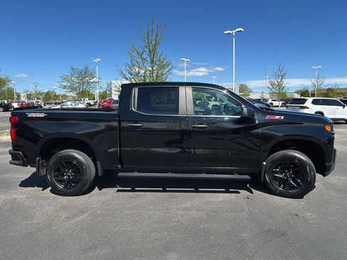 Used 2021 Chevrolet Silverado 1500 Custom Trail Boss AWD/4WD image 9