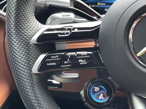 Certified 2023 Mercedes-Benz SL 55 AMG 4MATIC image 34