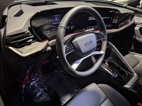 New 2025 Audi Q5 Premium Plus image 3
