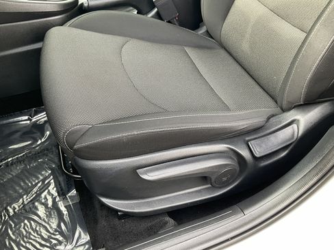 Used 2024 Kia Forte LXS FWD image 25