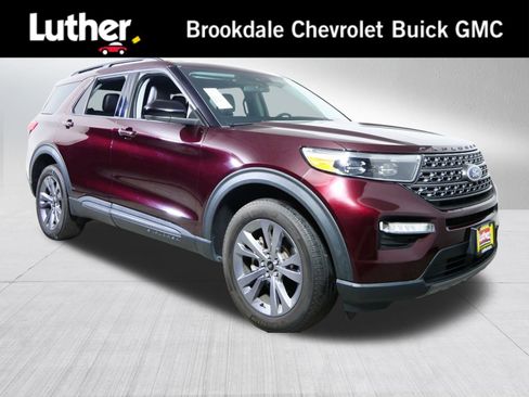 Used 2022 Ford Explorer XLT w/ Equipment Group 202A image 1