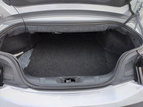 Used 2024 Ford Mustang Premium image 6