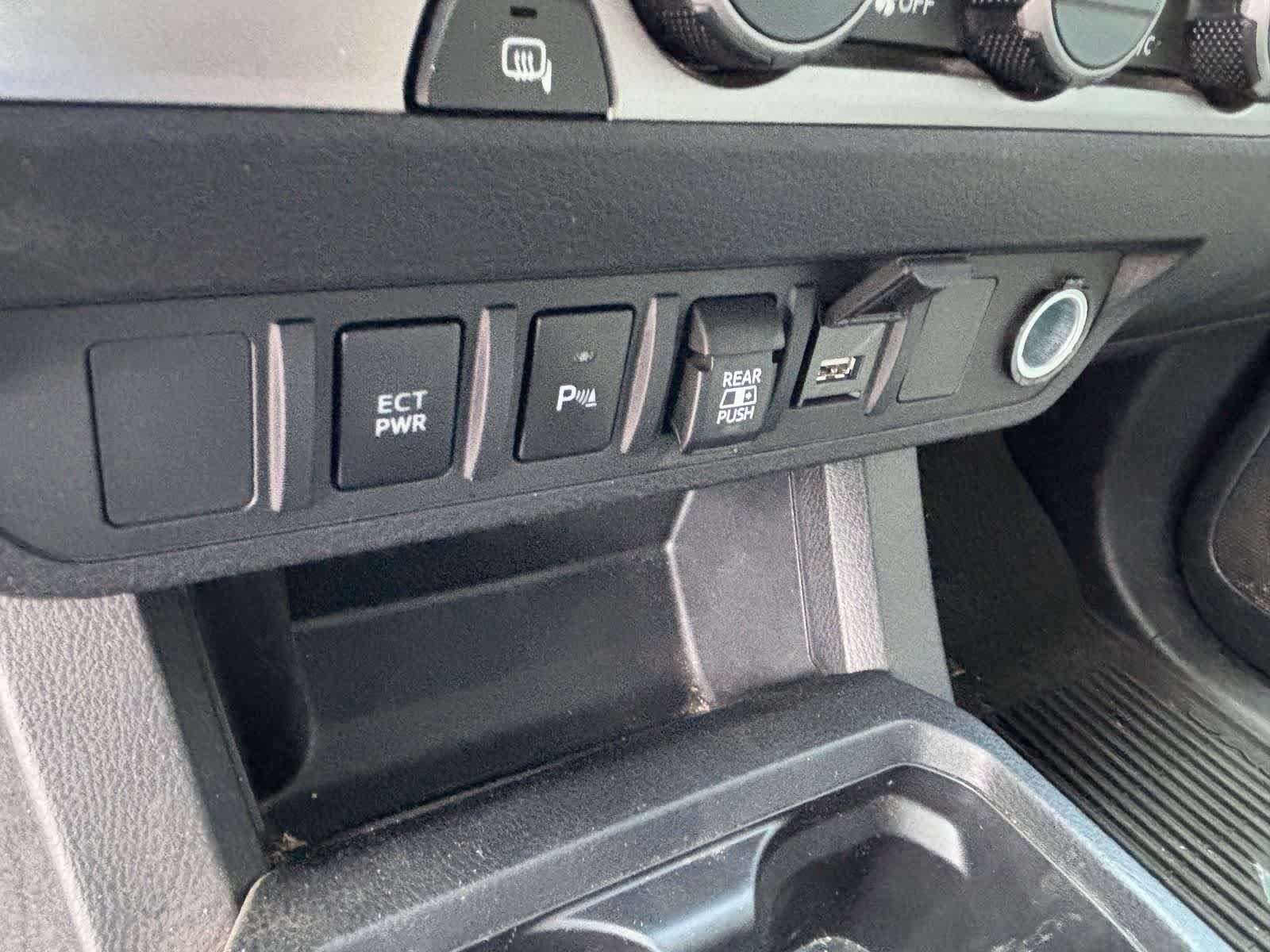 Used 2021 Toyota Tacoma SR5 RWD image 21