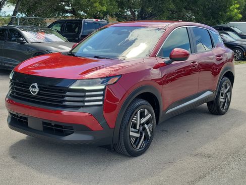 Used 2025 Nissan Kicks SV FWD image 35