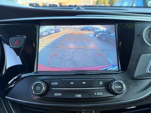 Used 2017 Buick Envision Essence image 21