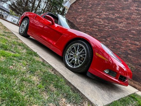 Used 2007 Chevrolet Corvette Coupe image 37