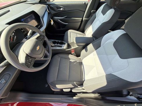 New 2026 Chevrolet Trax LS w/ LS Convenience Package FWD image 3