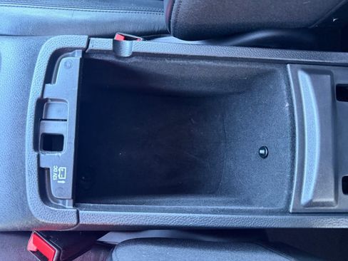 Used 2021 Jeep Grand Cherokee Limited image 35