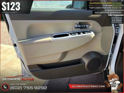 Used 2010 Jeep Liberty Limited w/ Tire & Wheel Group AWD/4WD image 15