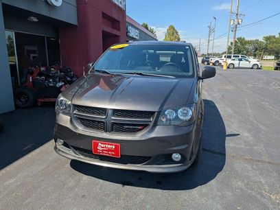 Used 2016 Dodge Grand Caravan R/T
