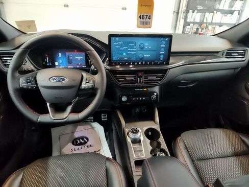 Used 2024 Ford Escape ST-Line w/ Tech Pack #1 image 5