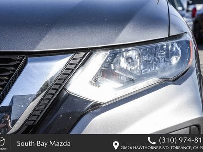 Used 2018 Nissan Rogue SV