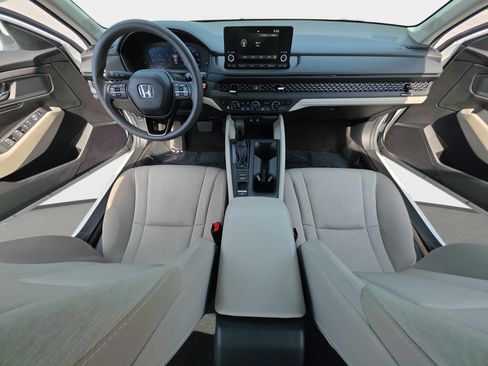 Used 2024 Honda Accord EX image 9