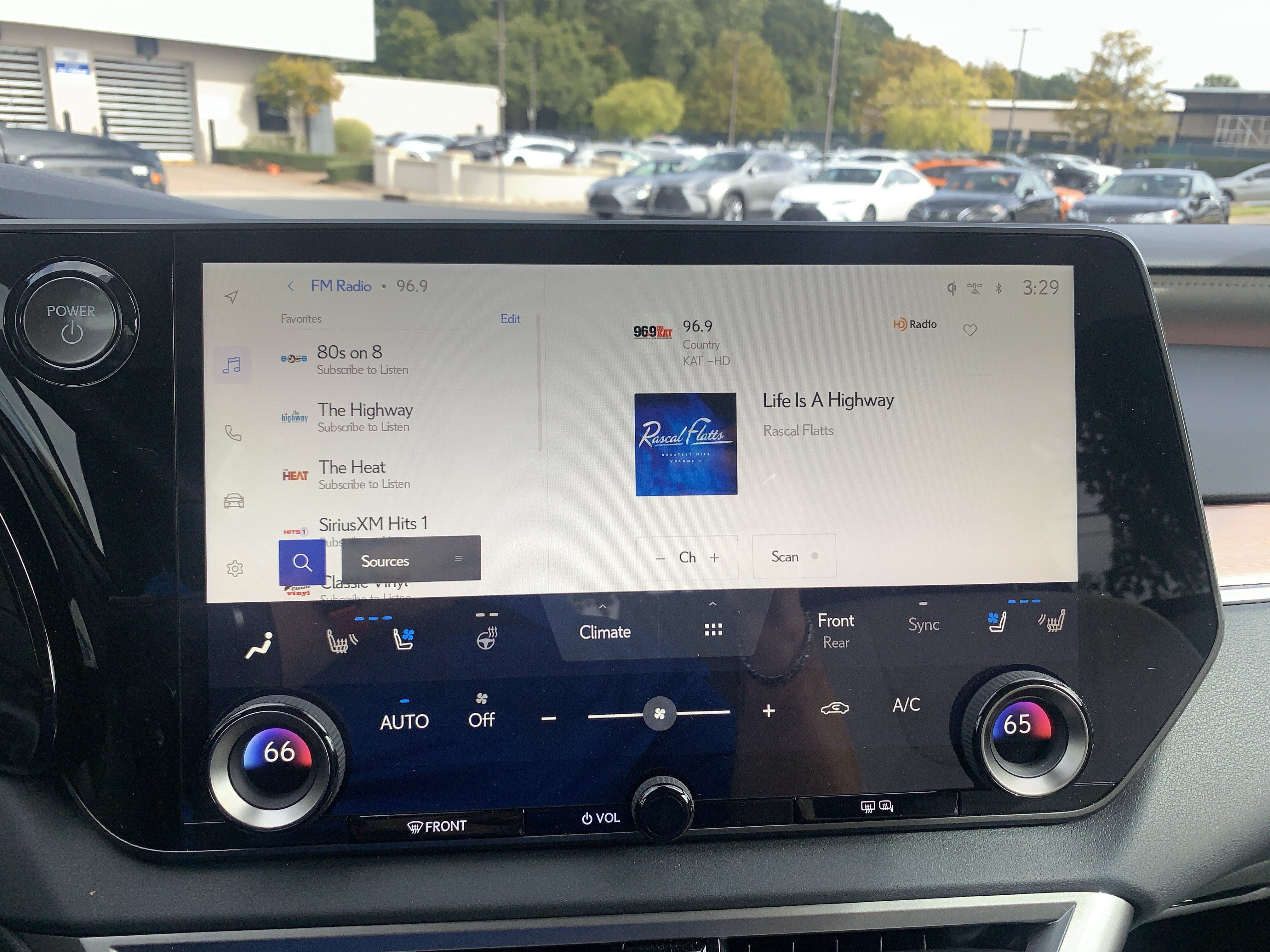 Used 2026 Lexus RX 450h AWD w/ Convenience Package image 22
