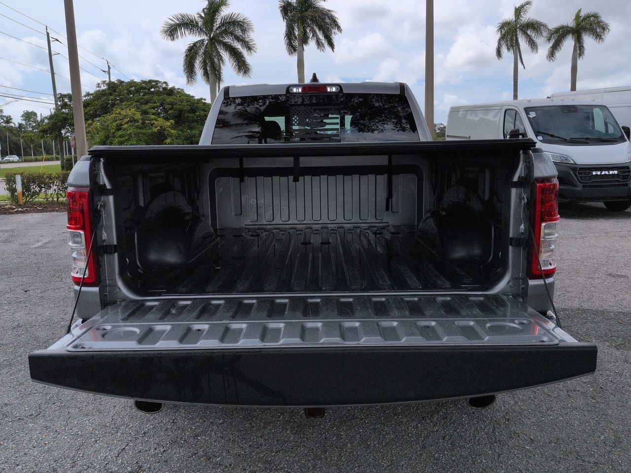 Used 2024 RAM 1500 Big Horn AWD/4WD image 13
