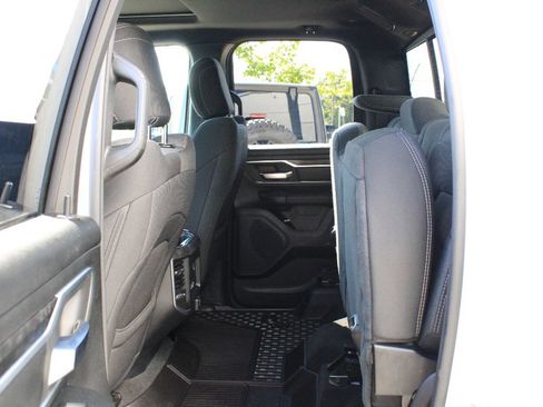Used 2021 RAM 1500 Big Horn AWD/4WD image 31