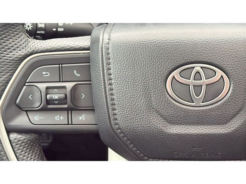 New 2026 Toyota Tacoma Limited AWD/4WD image 31