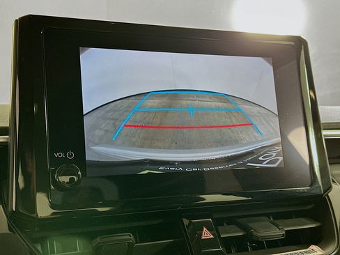 Used 2024 Toyota Corolla LE image 22