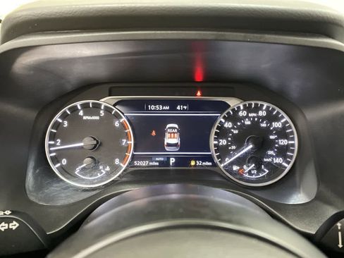 Used 2024 Nissan Rogue SV image 28