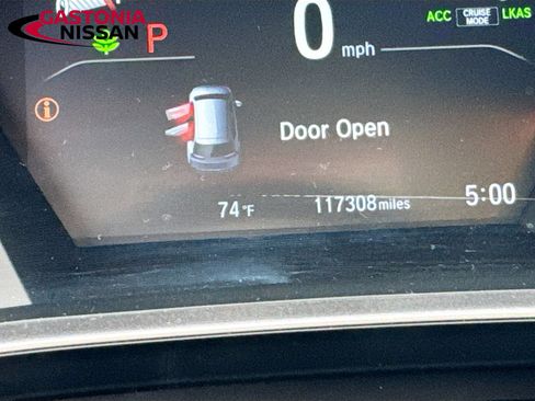 Used 2018 Honda CR-V Touring image 15