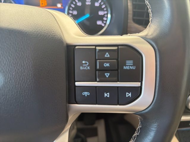 Used 2024 Ford Expedition Limited AWD/4WD image 16