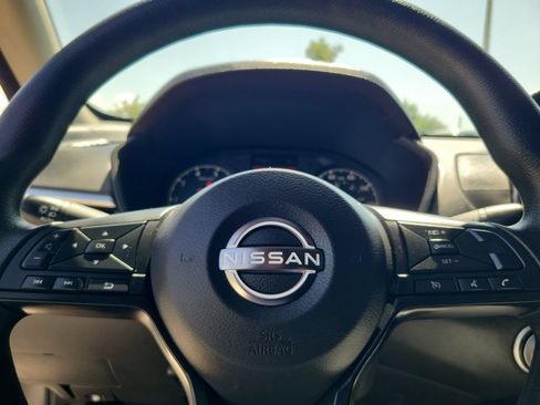Used 2025 Nissan Altima 2.5 S FWD image 21