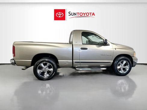 Used 2005 Dodge Ram 1500 Truck ST w/ ST Value Group image 2