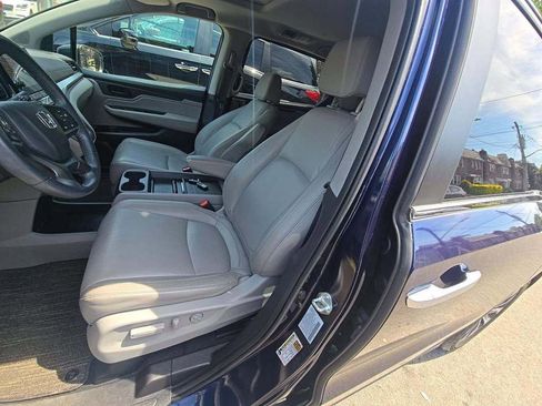 Used 2023 Honda Odyssey EX-L image 7