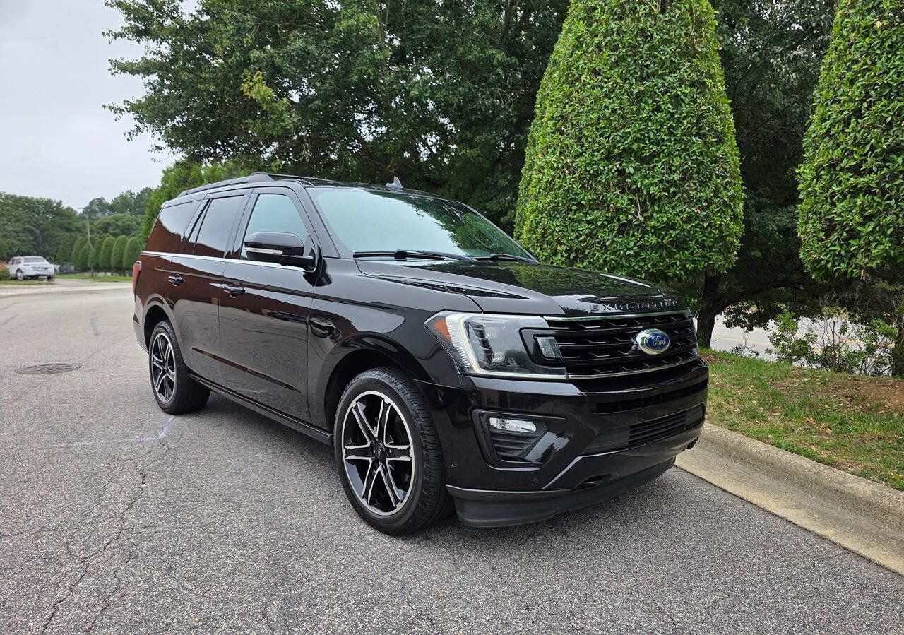 Used 2019 Ford Expedition Limited w/ Equipment Group 303A AWD/4WD image 7