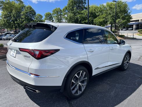 Used 2024 Acura MDX FWD w/ Technology Package image 5