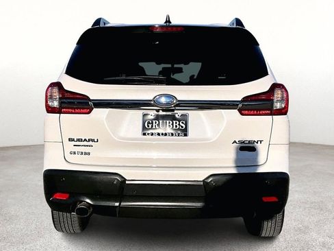 Used 2022 Subaru Ascent Onyx Edition image 6