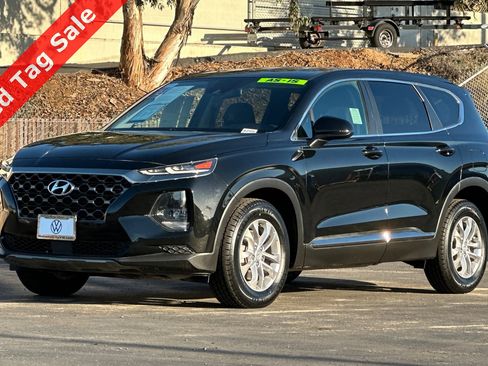 Used 2019 Hyundai Santa Fe SE image 8
