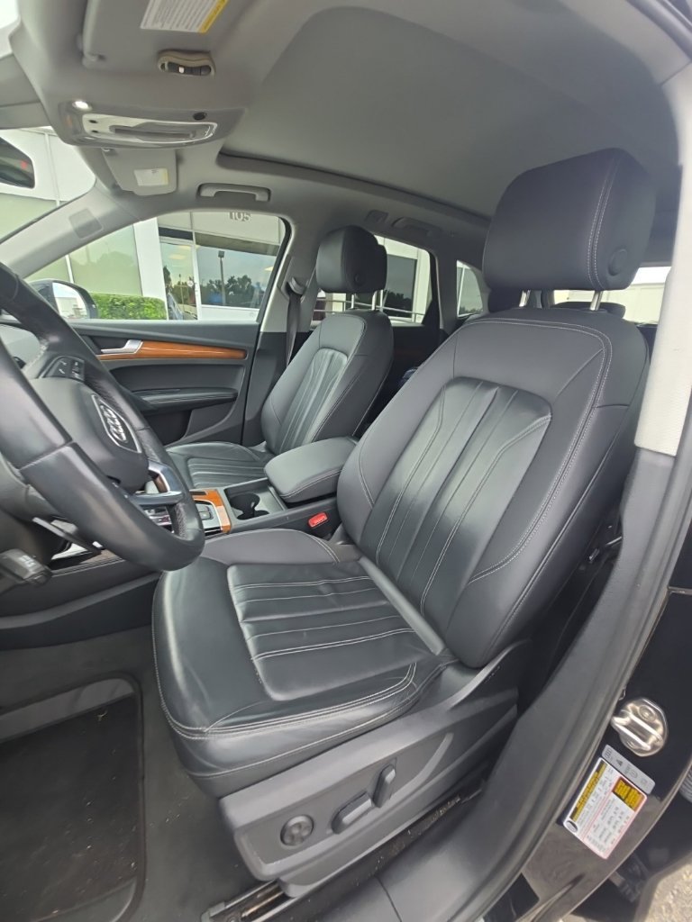 Used 2023 Audi Q5 2.0T Premium Plus AWD/4WD image 11
