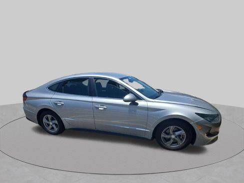 Used 2021 Hyundai Sonata SE FWD image 4