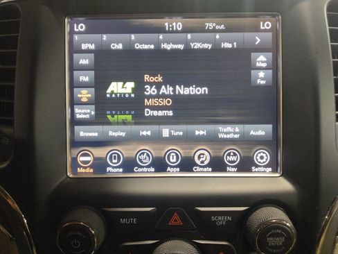 Used 2018 Jeep Grand Cherokee Limited AWD/4WD image 25